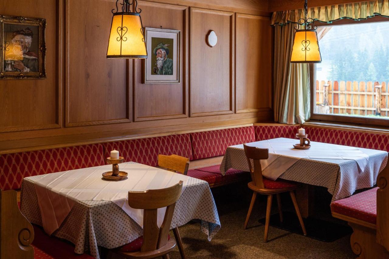 Bed and Breakfast Garni Juri Ла Вилла Экстерьер фото